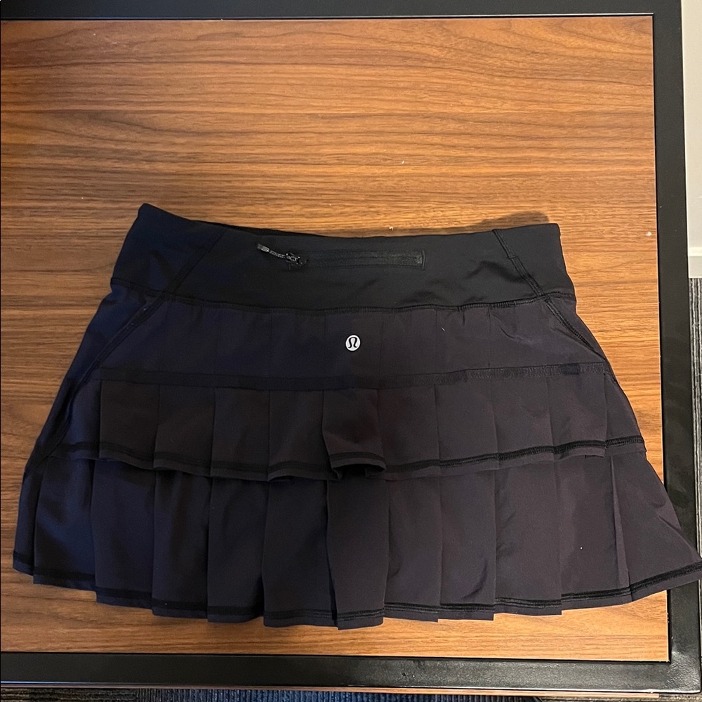 Lululemon Black Pleated Skirt